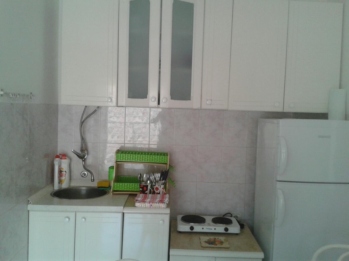One Bedroom Apartment 500M From The Beach ブドヴァ エクステリア 写真