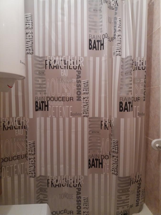 One Bedroom Apartment 500M From The Beach ブドヴァ エクステリア 写真